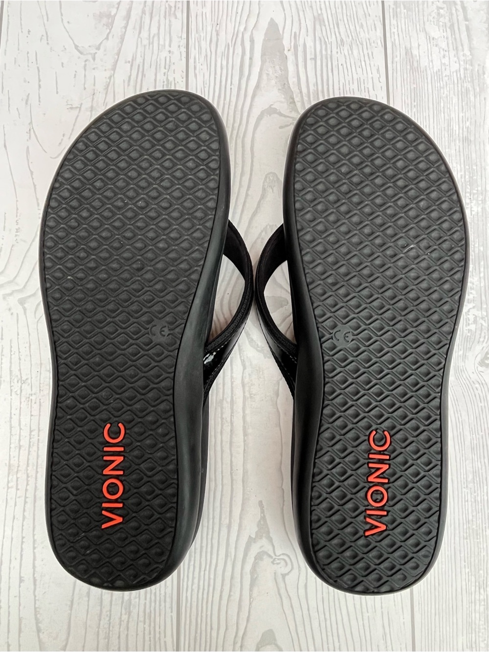 VIONIC Tide II Flip Flop Sandals Black Patent Size 10 M - Picture 8 of 12